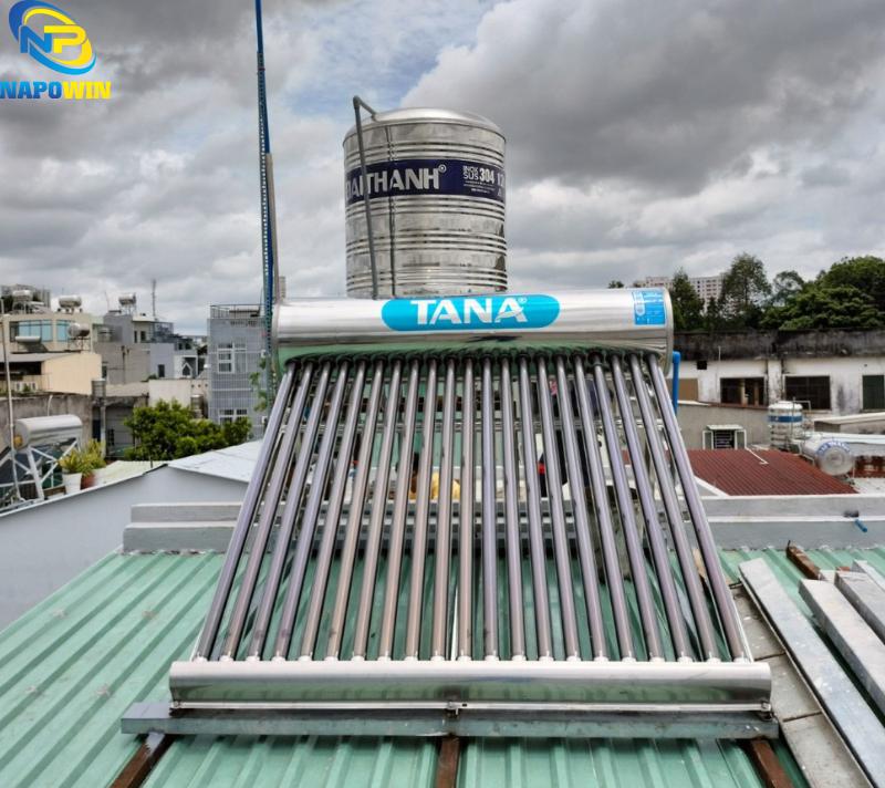 Máy nước nóng NLMT